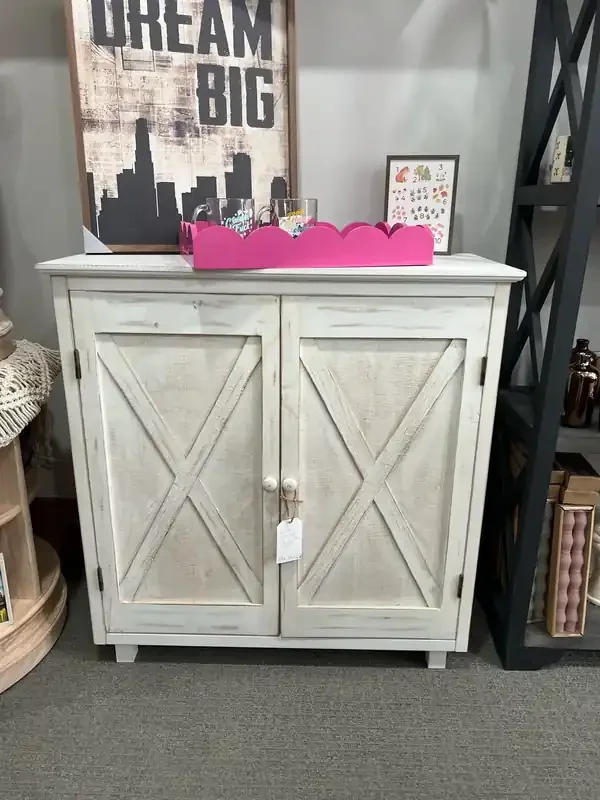 White Cabinet — Flipping Fabulous